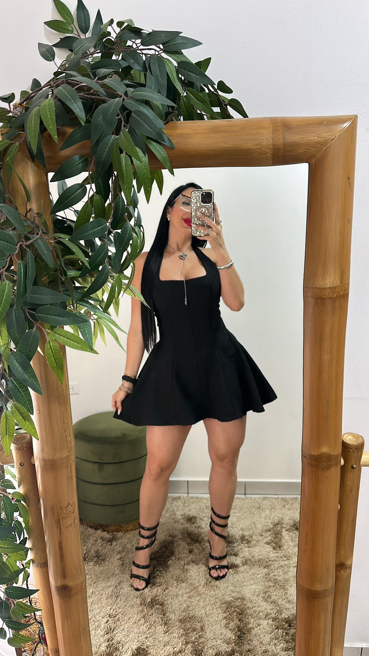 Black Romper dress (incluye pantalón debajo)