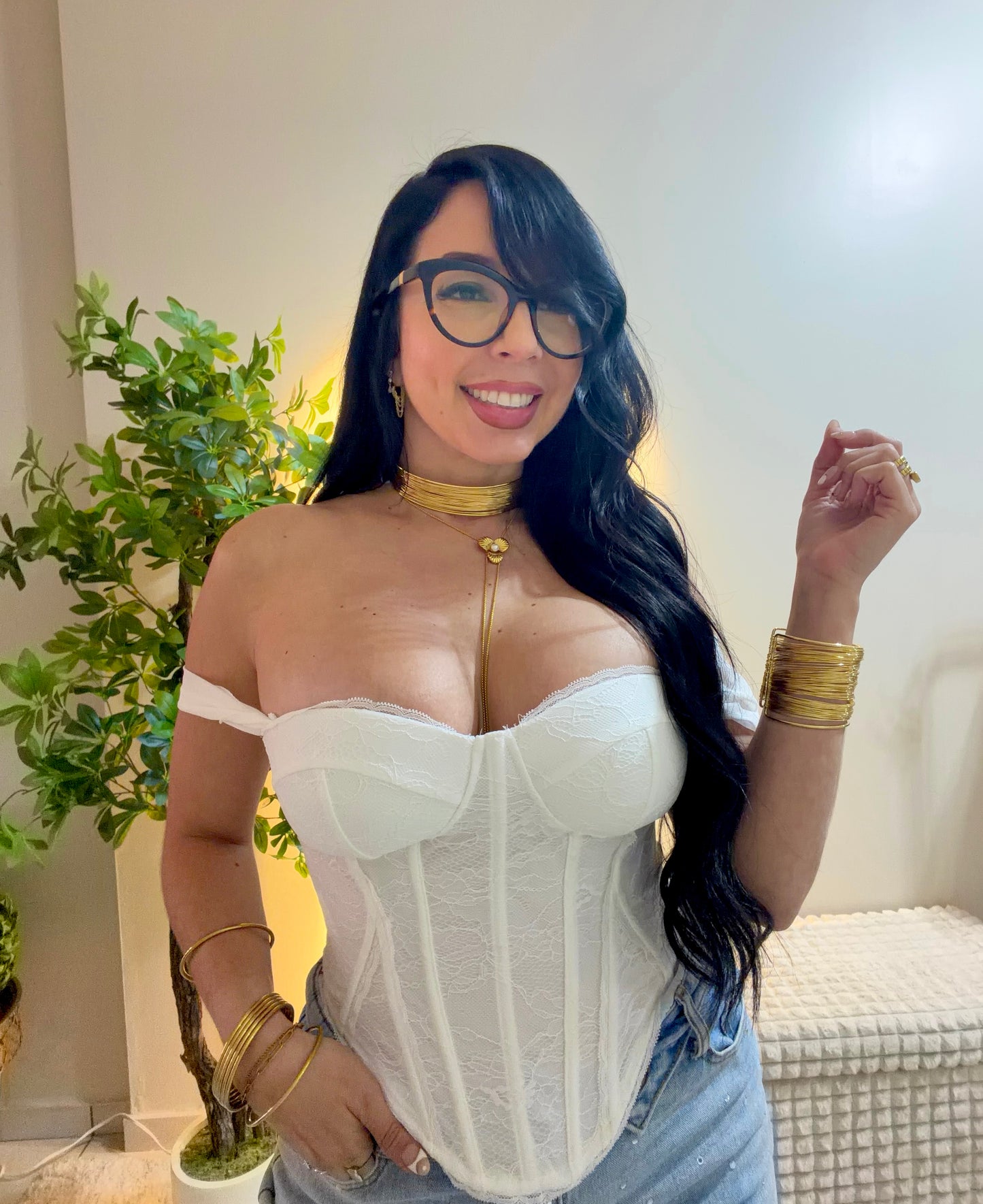 Kate’s white corset