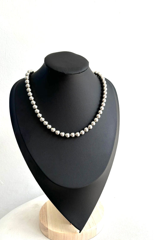 Silver bead necklace