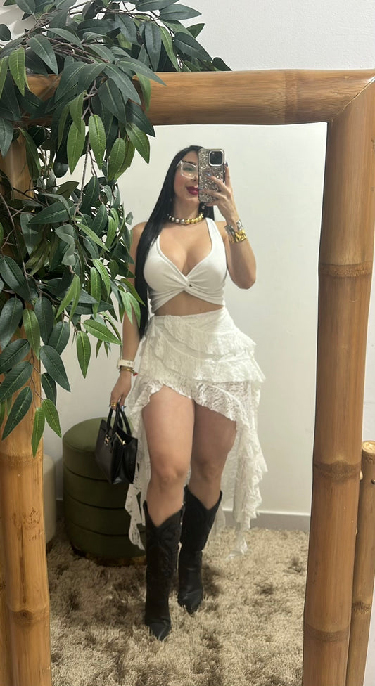 White Skort (tiene pantalón debajo)
