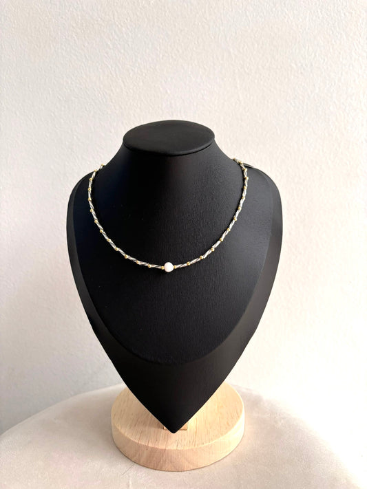 Dainty pearly neckless