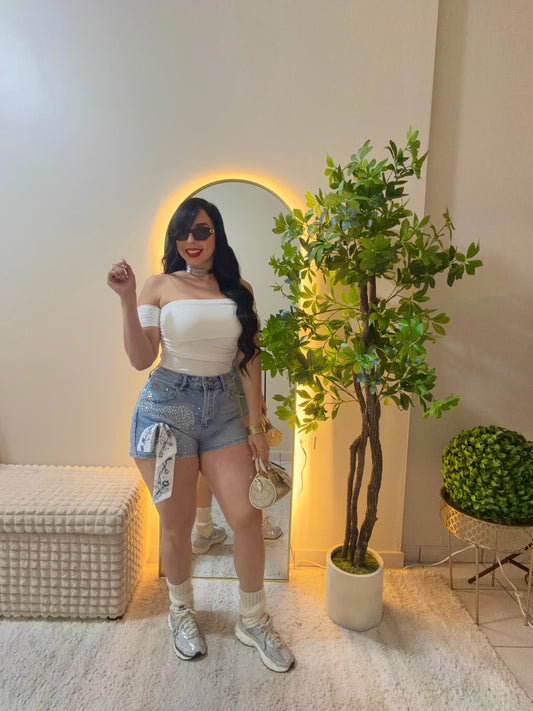 Cute Rhinestones Short( incluye el pañuelo)