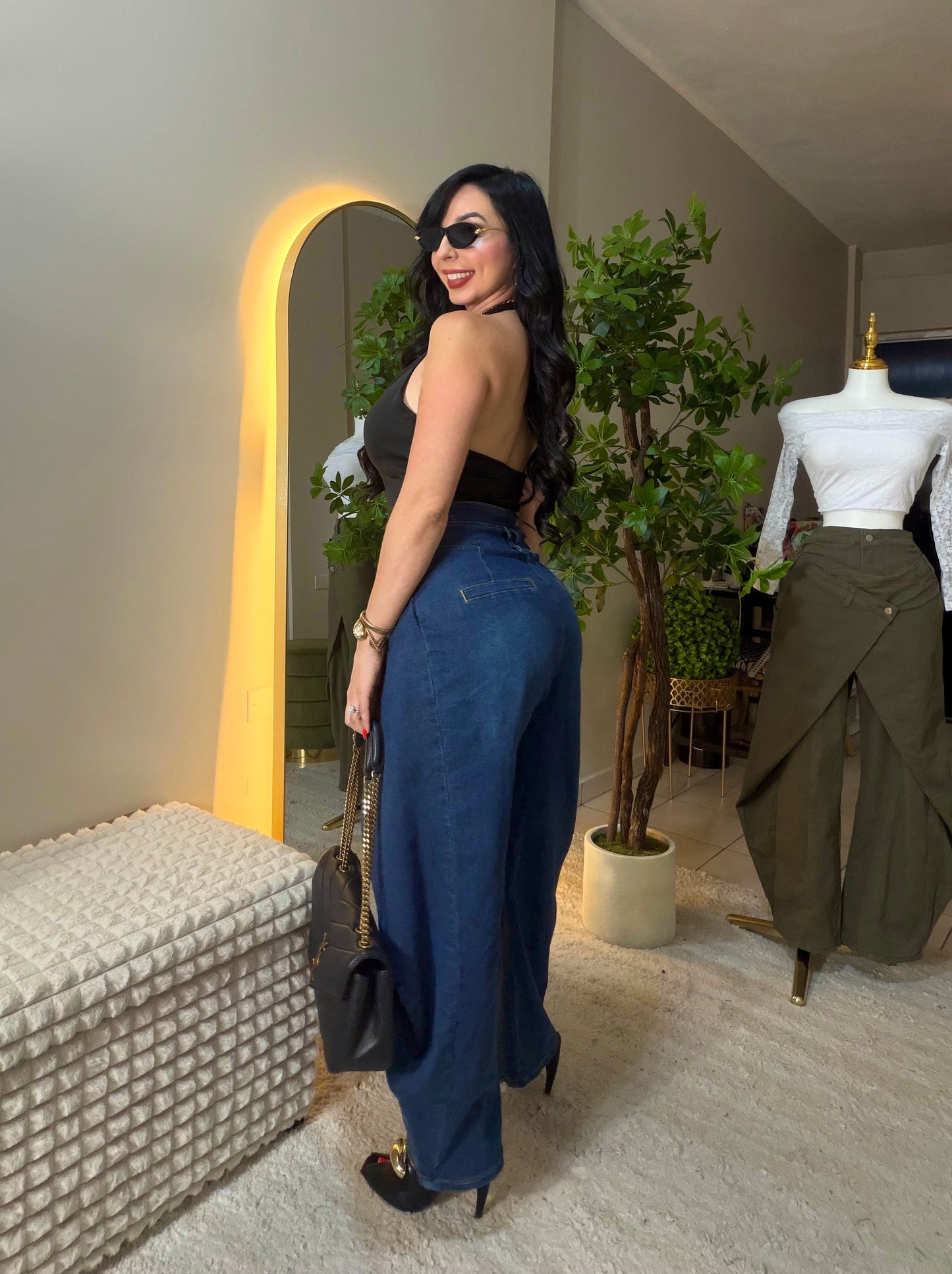 Médium Blue Barrel Asymmetric Pant