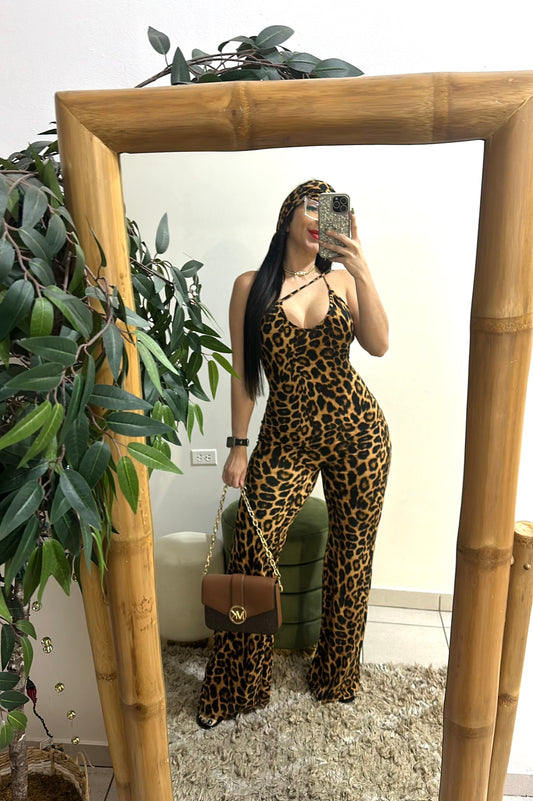 Animal print jumpsuit (incluye la bandana del cabello)