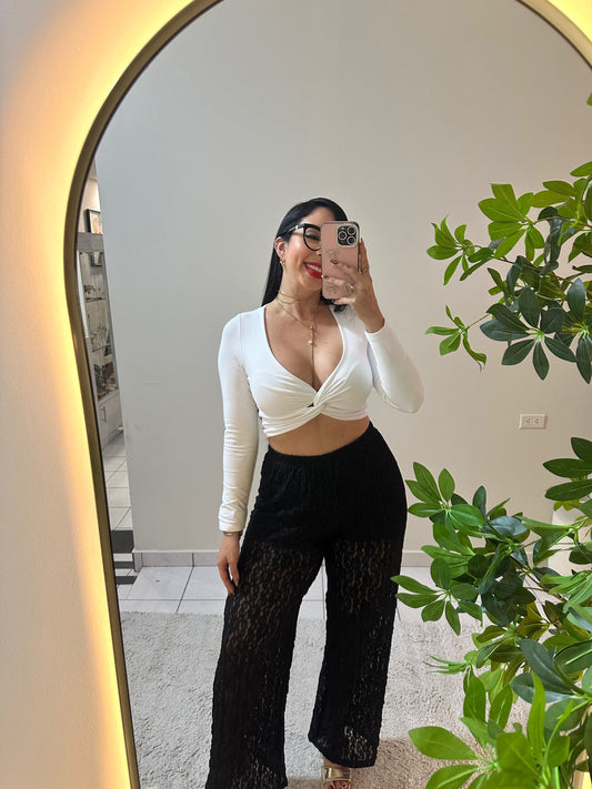 One Size White Long Sleeve Top