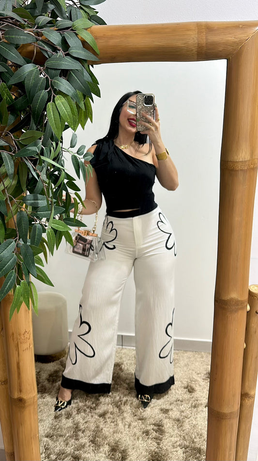 Black & white set